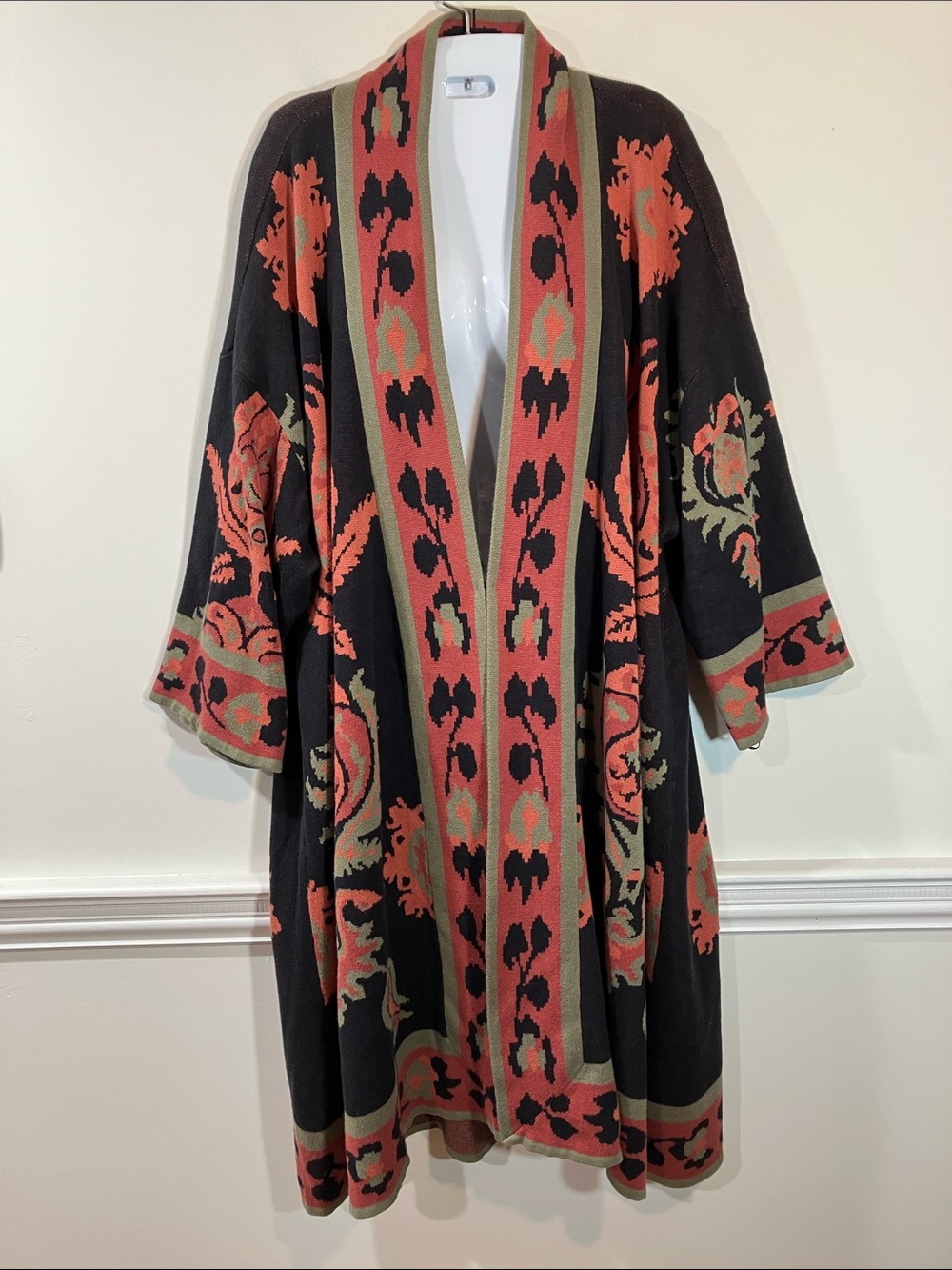 Soft Surroundings black print sweatercoat. 3X